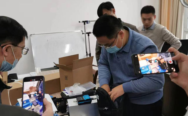 淄博市生態環境局非甲烷總烴分析儀交付驗收 淄博市生態環境局非甲烷總烴分析儀交付驗收